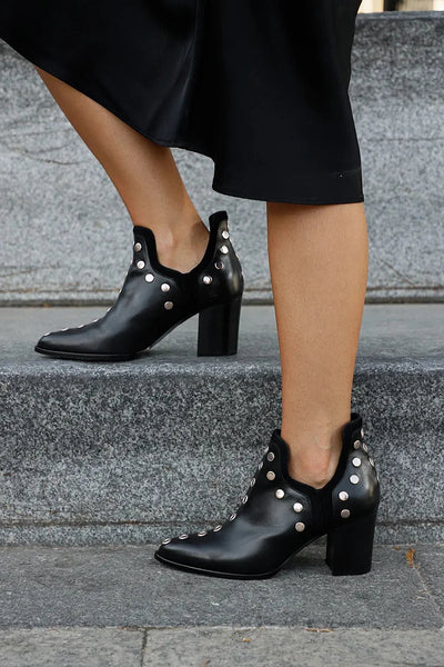 Giselle – Boots