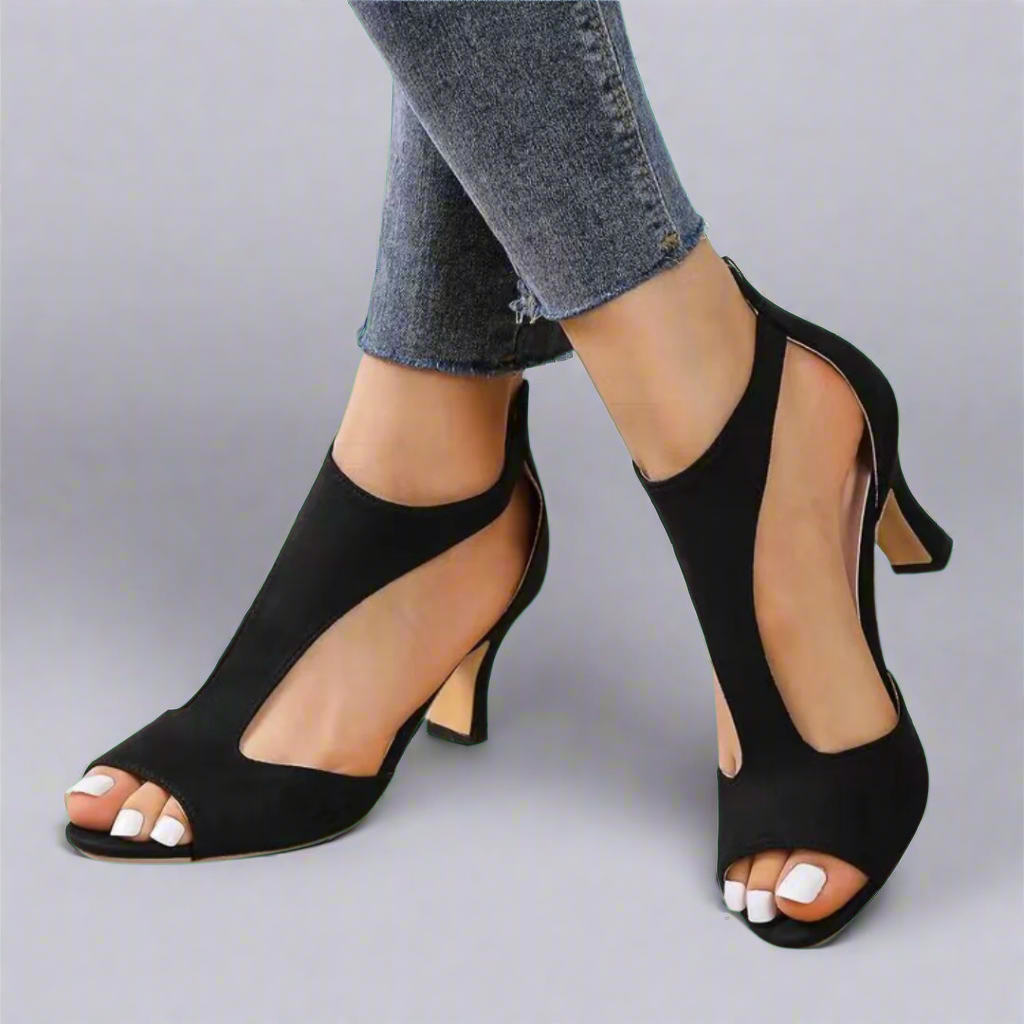 Barbara – Heels