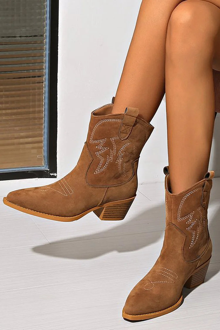 Ellie – Boot