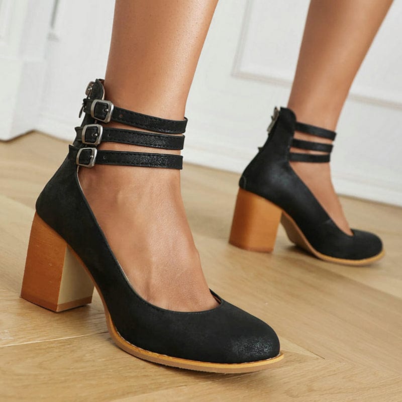 Ariana – Heels