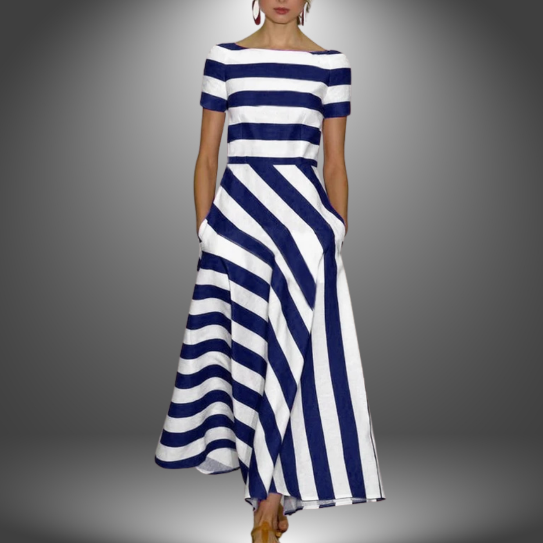 Lyric – Dress