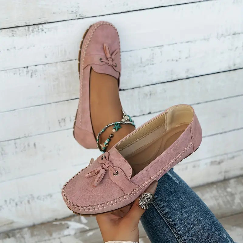 Lisa – Moccasins