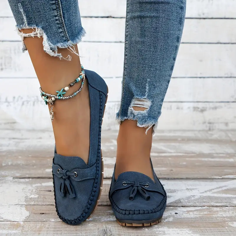Lisa – Moccasins