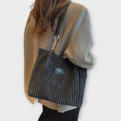 Selene – Bag