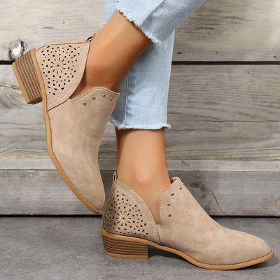 Caitlin – Boot