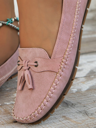 Lisa – Moccasins