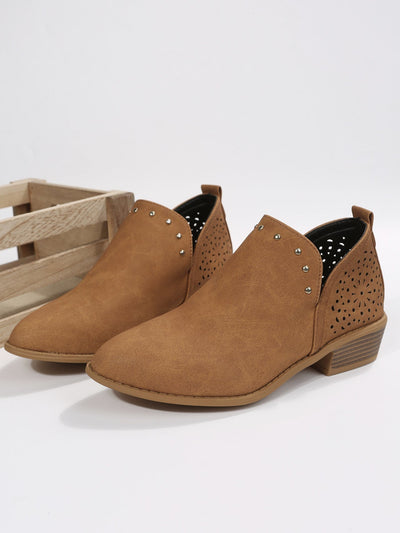Caitlin – Boot