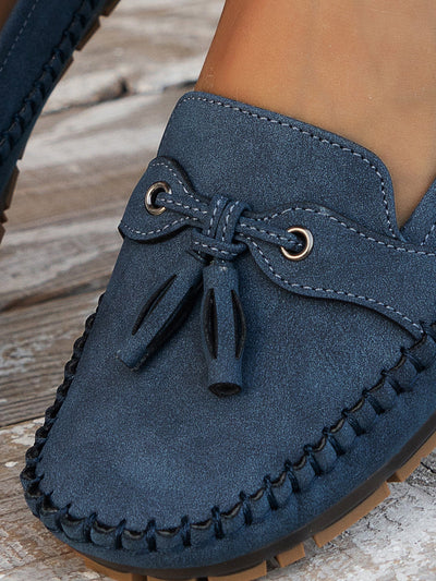 Lisa – Moccasins