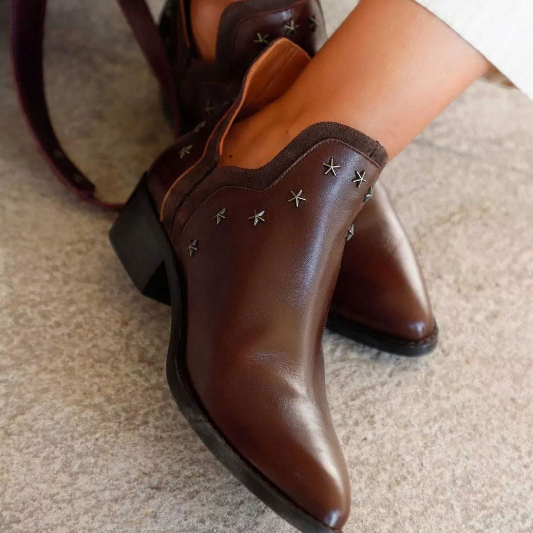 Evelyn – Boots