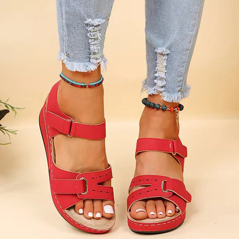 Calyna – Sandals