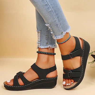 Calyna – Sandals