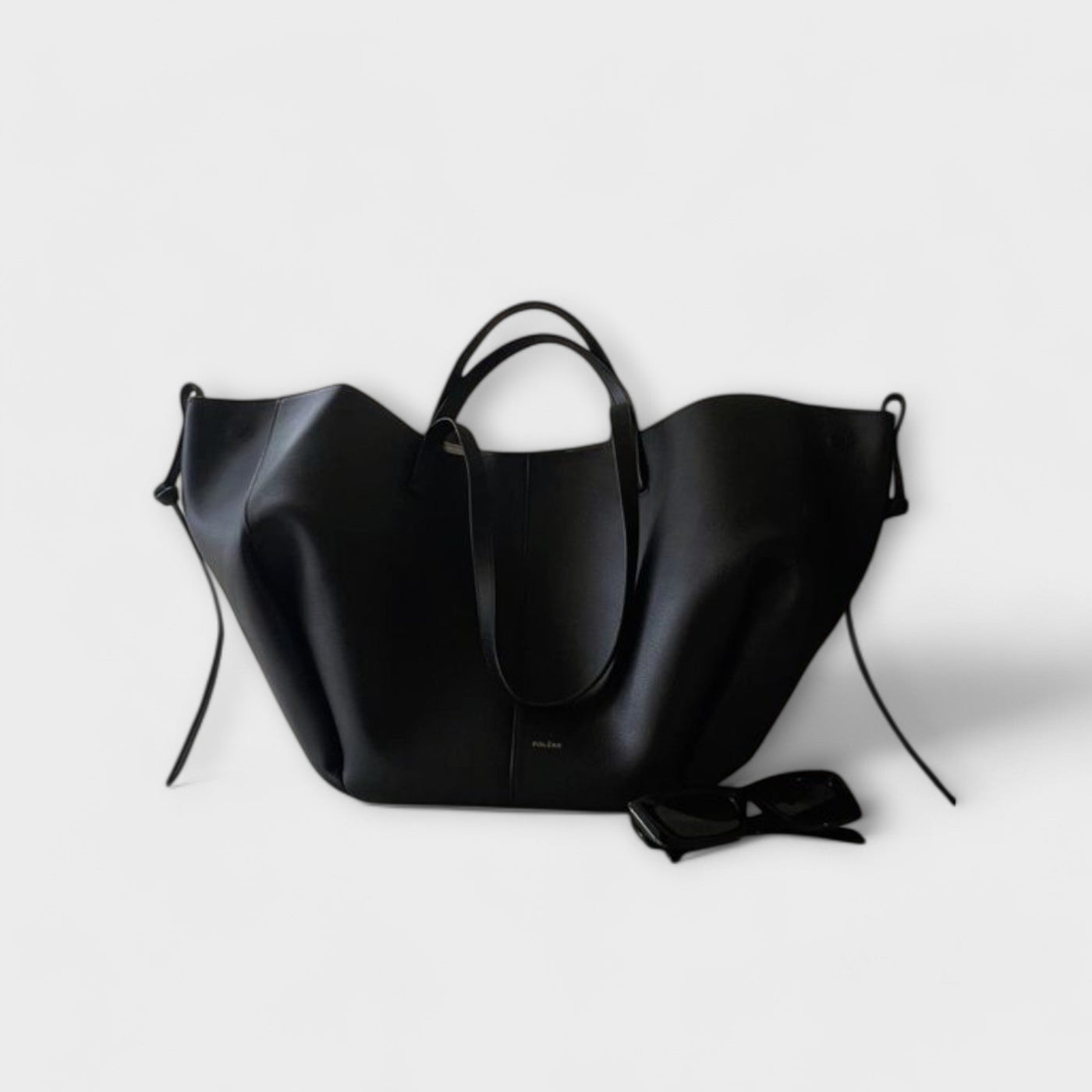 Clara – Tote Bag