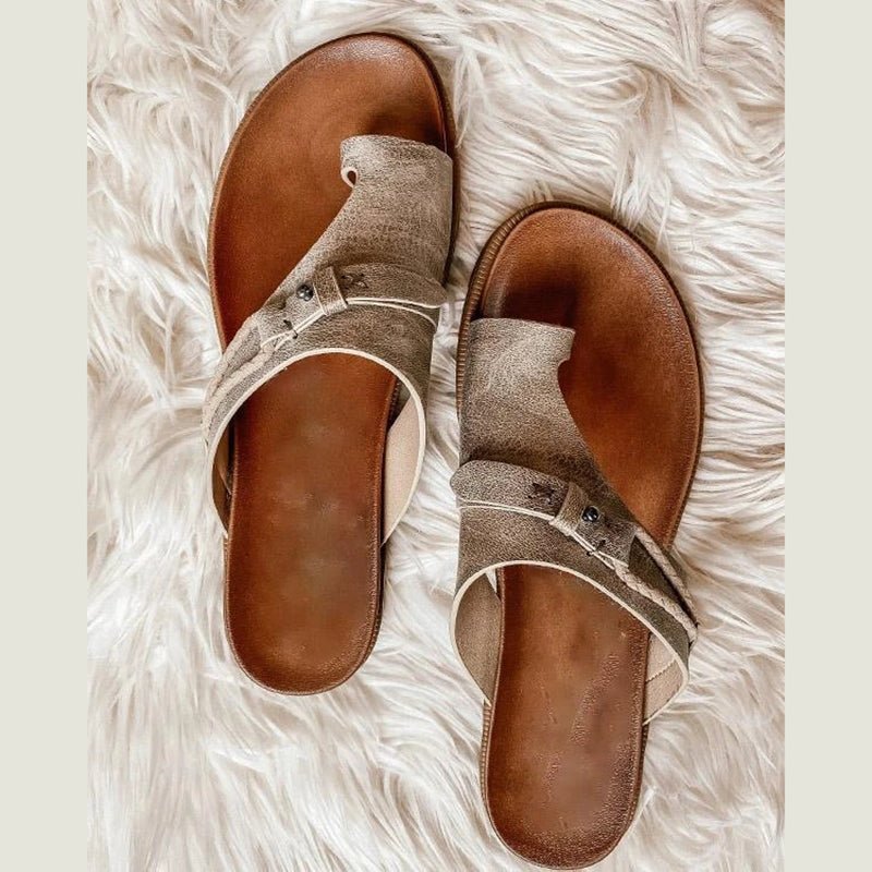 Delia – Sandals