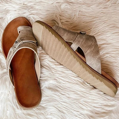 Delia – Sandals