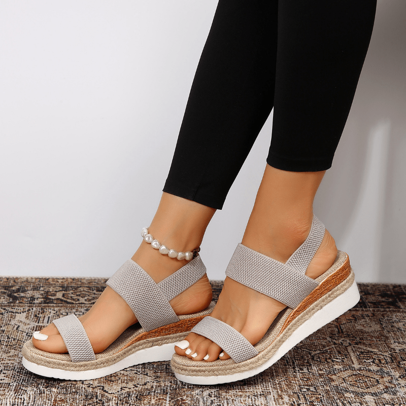 Melyora – Sandals